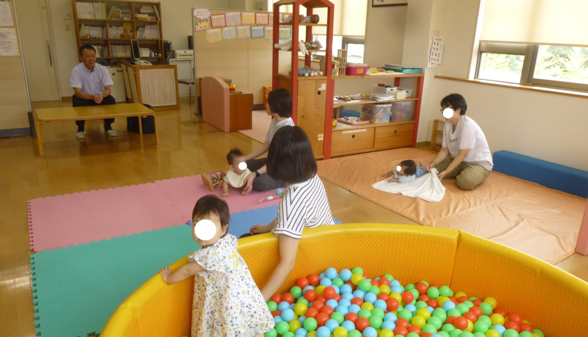 海南市子育て支援センターの今月の様子